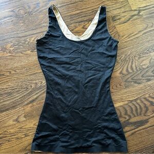 Assets Red Hot Label by SPANX Black/Nude reversible Sleeveless Top